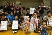 2015市民総合体育大会（バドミントン）えみ、さや優勝、辻、のり優勝